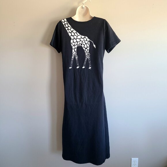Cite maxi black dress with giraffe images and pocket. Animal print. Logenlook - Picture 2 of 8